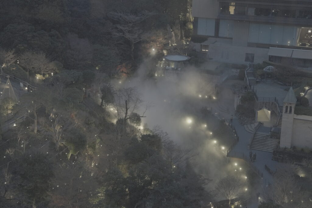 東京雲海を上から俯瞰した様子